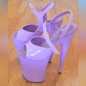 9 Inch Pleasers Size 8